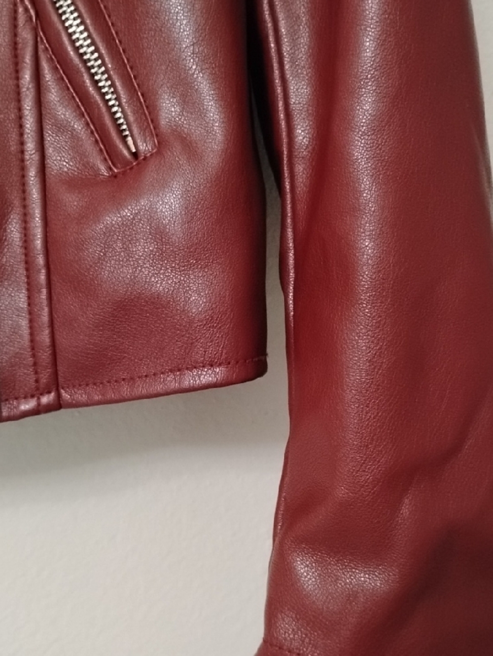 Forever 21 Burgundy Faux Leather Moto Jacket - Picture 3 of 12